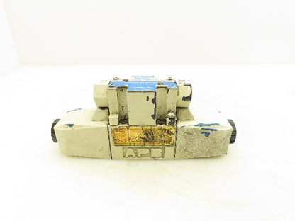 Vickers DG4V-3-6C-M-P7-H-7-50 Directional Control Solenoid Valve 24VDC Lot of 2