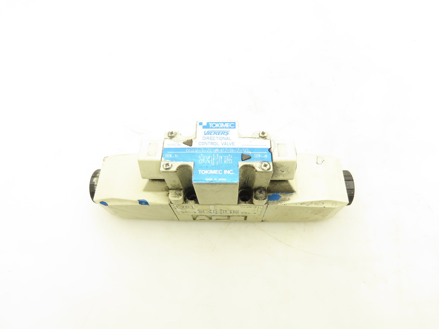 Tokimec Vickers DG4V-3-7C-M-P7-H-7-50 Directional Control Solenoid Valve 24VDC