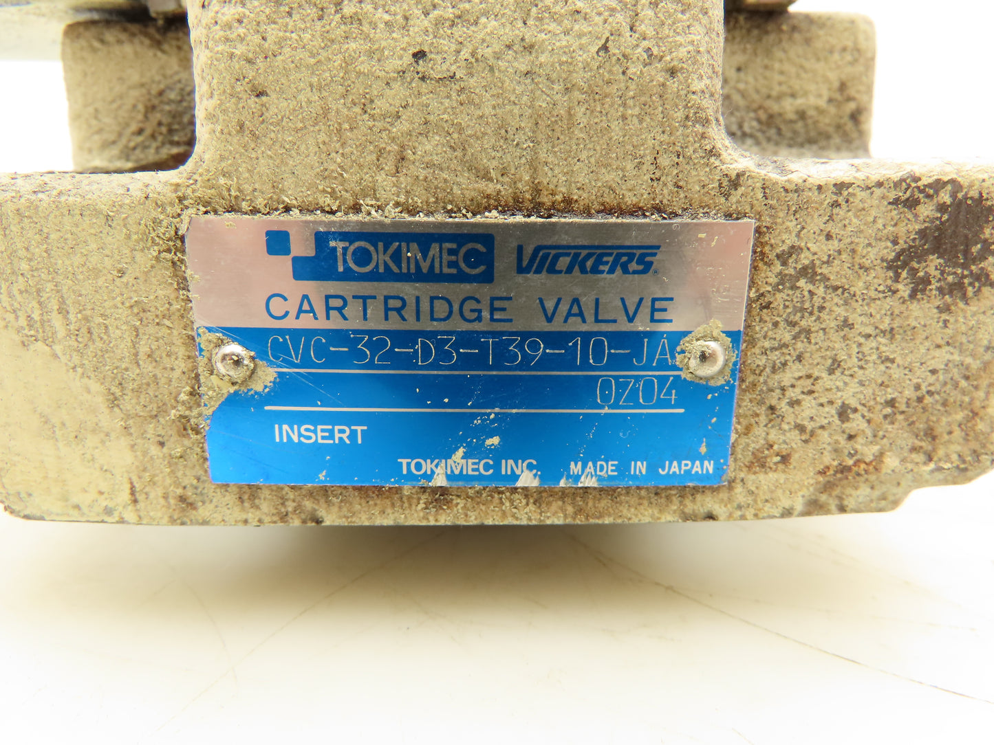 Vickers CVC-32-D3-T39-10-JA Solenoid Control Cartridge Valve Cover 24VDC