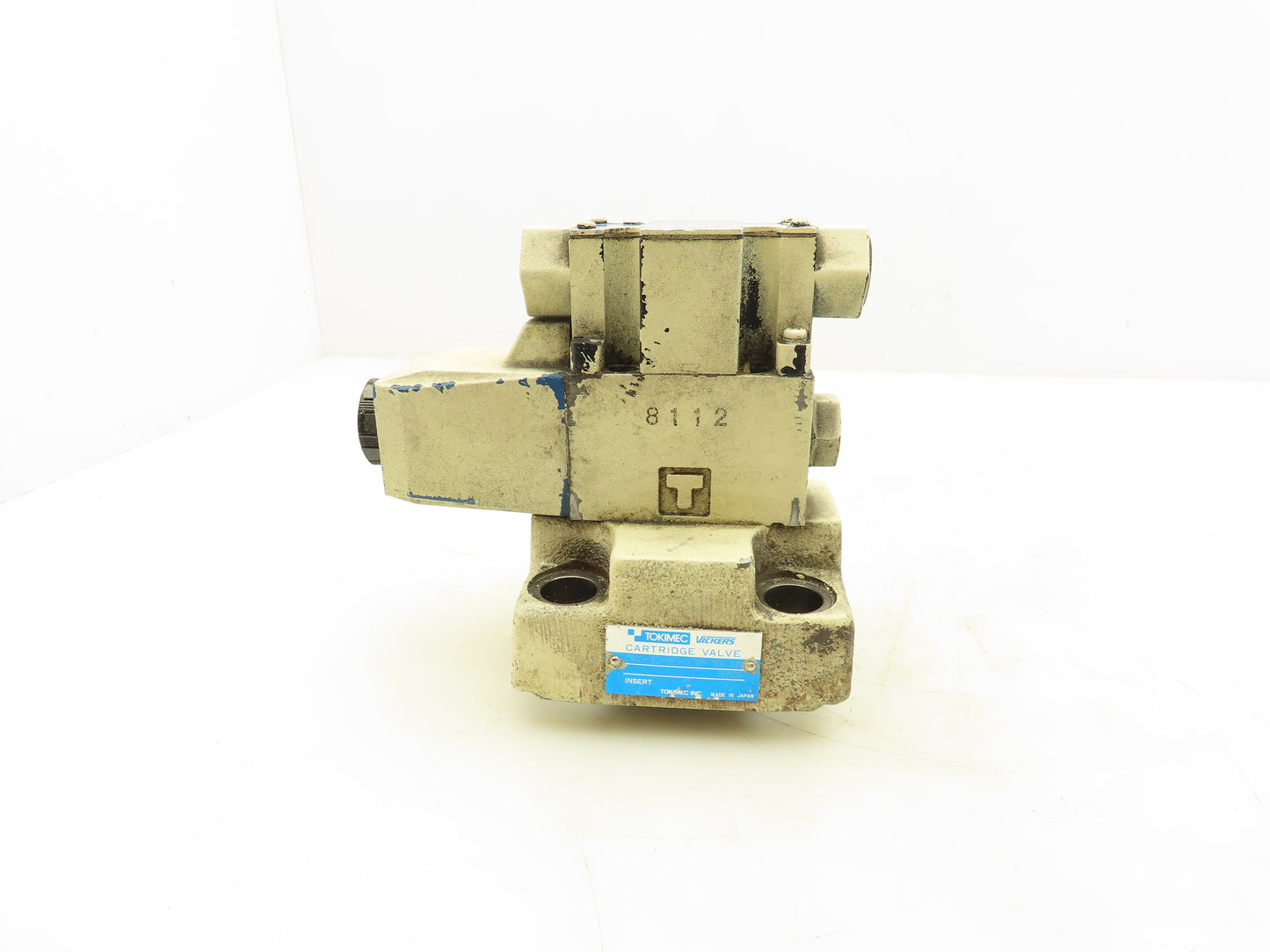 Vickers CVC-32-D3-T39-10-JA Solenoid Control Cartridge Valve Cover 24VDC