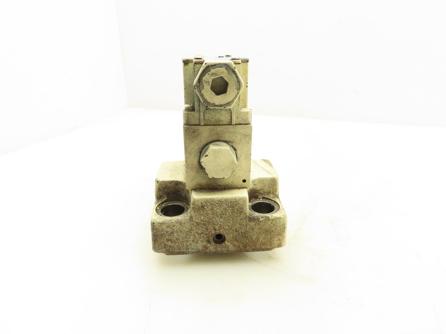 Vickers CVC-32-D3-T39-10-JA Solenoid Control Cartridge Valve Cover 24VDC