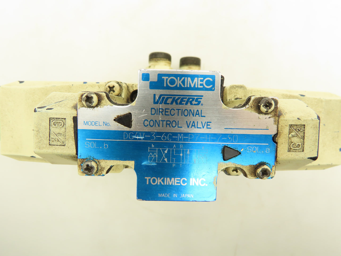 Tokimec Vickers DG4V-3-6C-M-P7-H-7-50 Flow Control Modular Solenoid Valve Stack