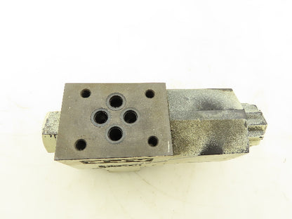 Yuken DSG-01-2B2-D24 Directional Control Solenoid Valve 24VDC  Lot of 2