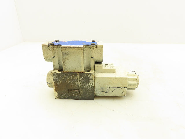 Yuken DSG-01-2B2-D24 Directional Control Solenoid Valve 24VDC  Lot of 2