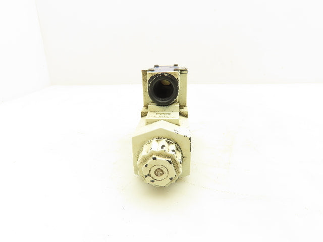 Yuken DSG-01-2B2-D24 Directional Control Solenoid Valve 24VDC  Lot of 2