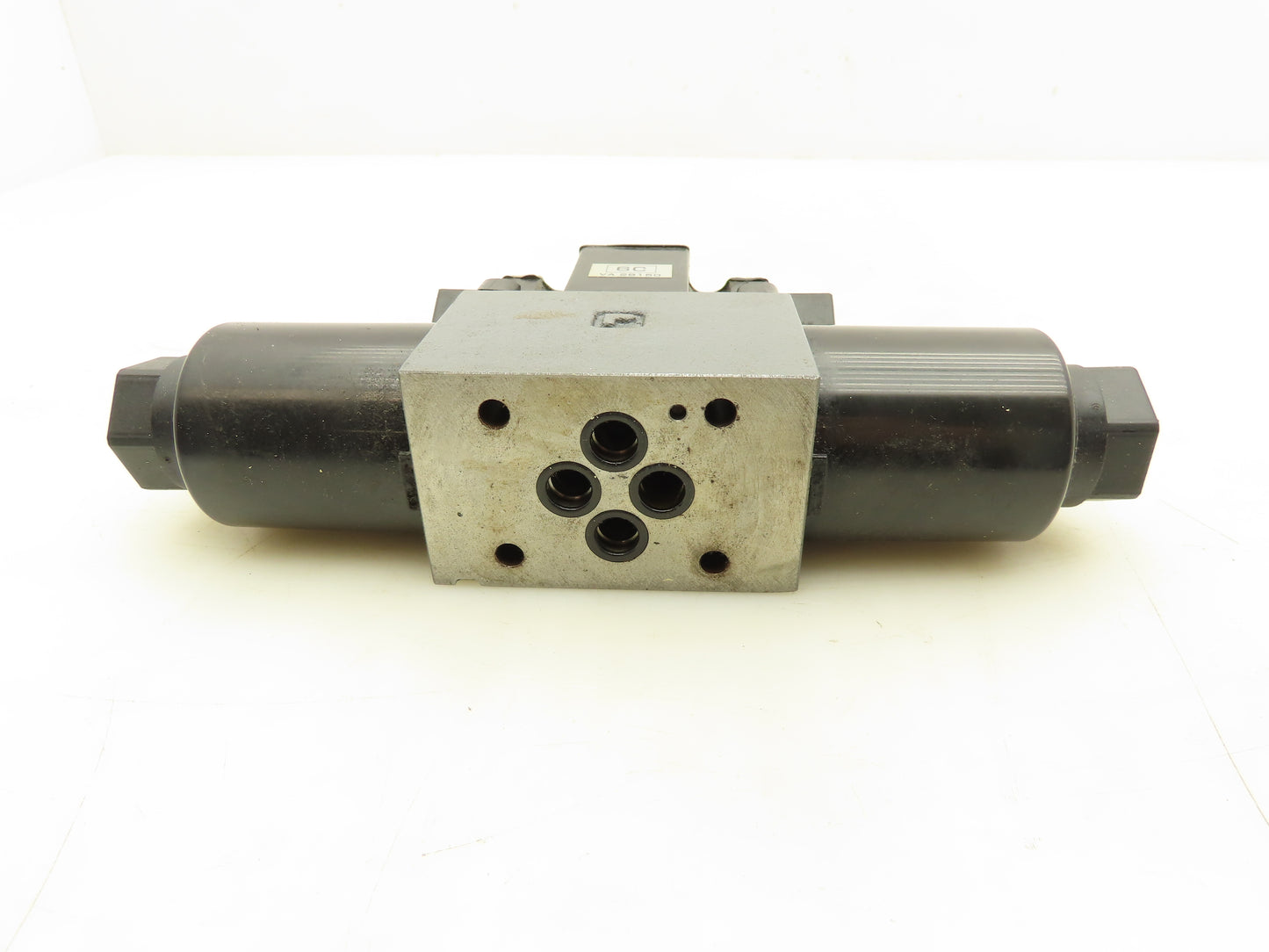 Yuken DG4V-3-6C-M-P7-H-7-56 Directional Control Solenoid Valve 24VDC