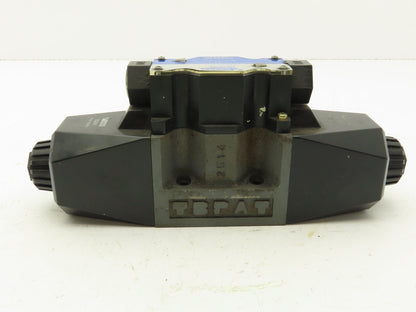 Tokimec Vickers DG4V-5-33C-M-P7L-H-7-40 Directional Control Solenoid Valve 24VDC