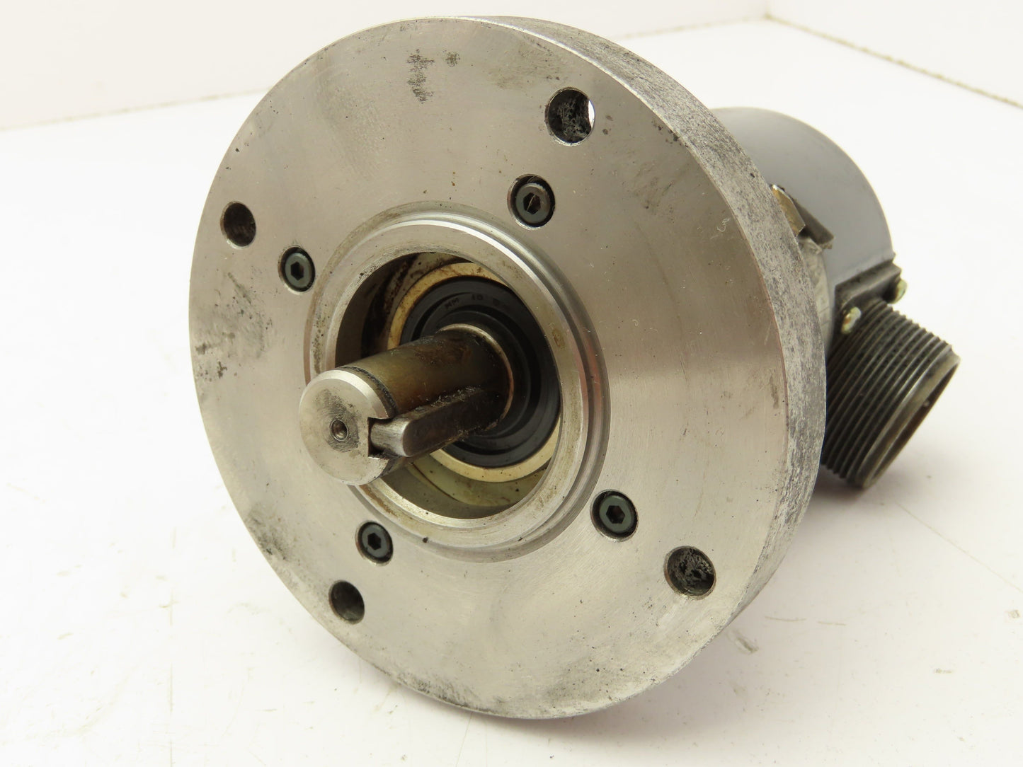 Tamagawa TS1508N66 Optical Shaft Encoder 5VDC 1024 Counts Per Turn
