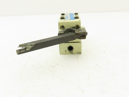 Vickers DG20S-3-0A-L-11-S4 Directional Control Lever Valve 2-Pos Spring Return