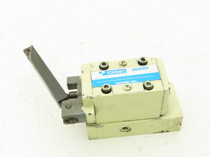 Vickers DG20S-3-0A-L-11-S4 Directional Control Lever Valve 2-Pos Spring Return