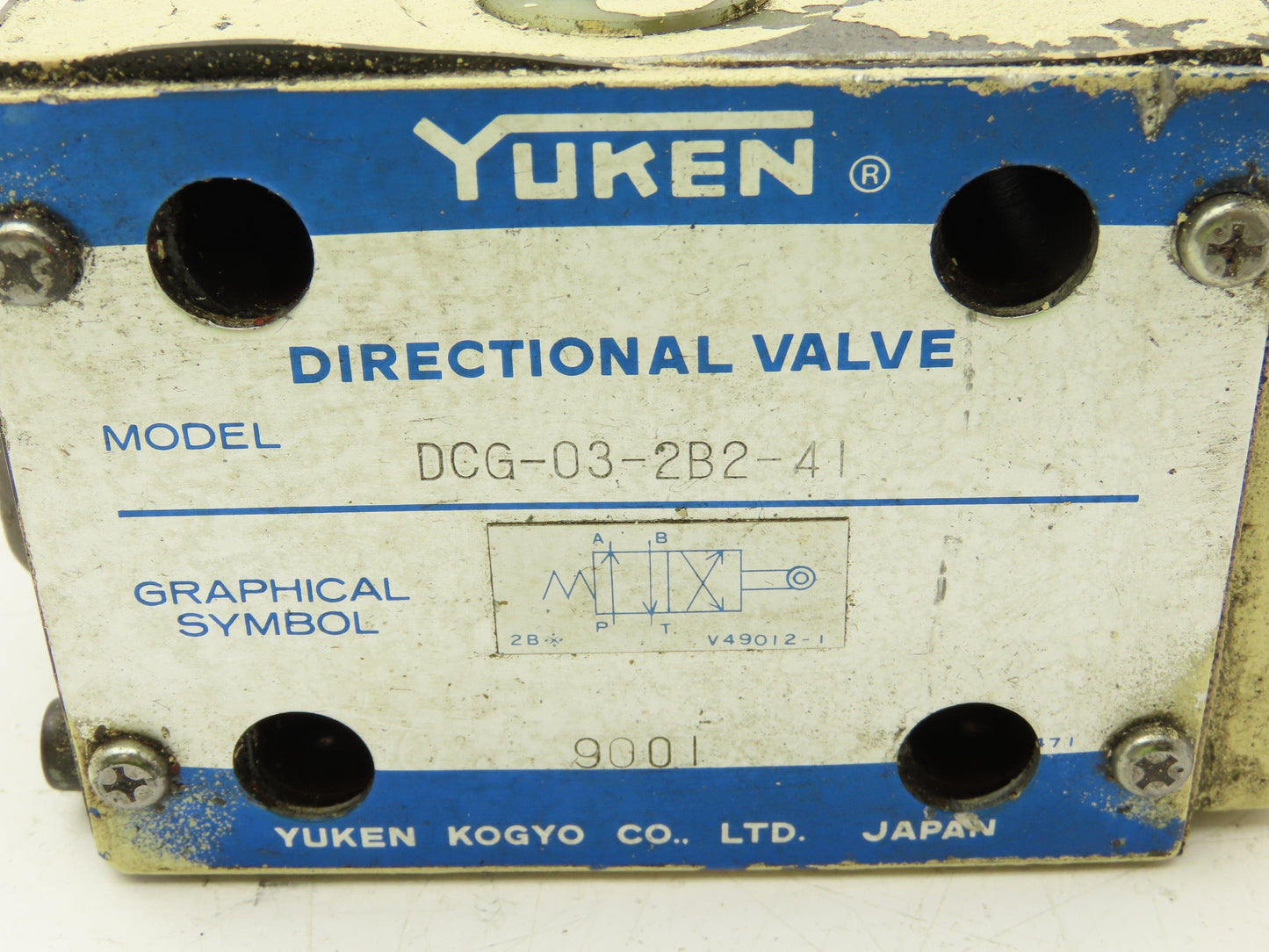 Yuken DCG-03-2B2-41 Directional Control Cam Lever Valve 2-Pos Spring Return