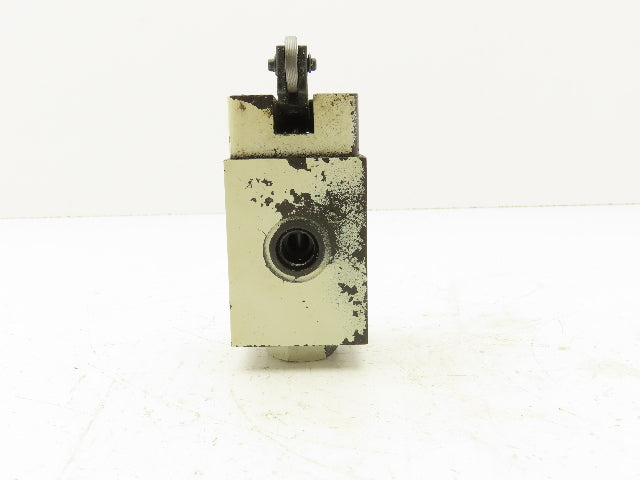 Yuatsuseiko Oilic YV3581 Directional Control Cam Lever Valve 2-Pos Spring Return