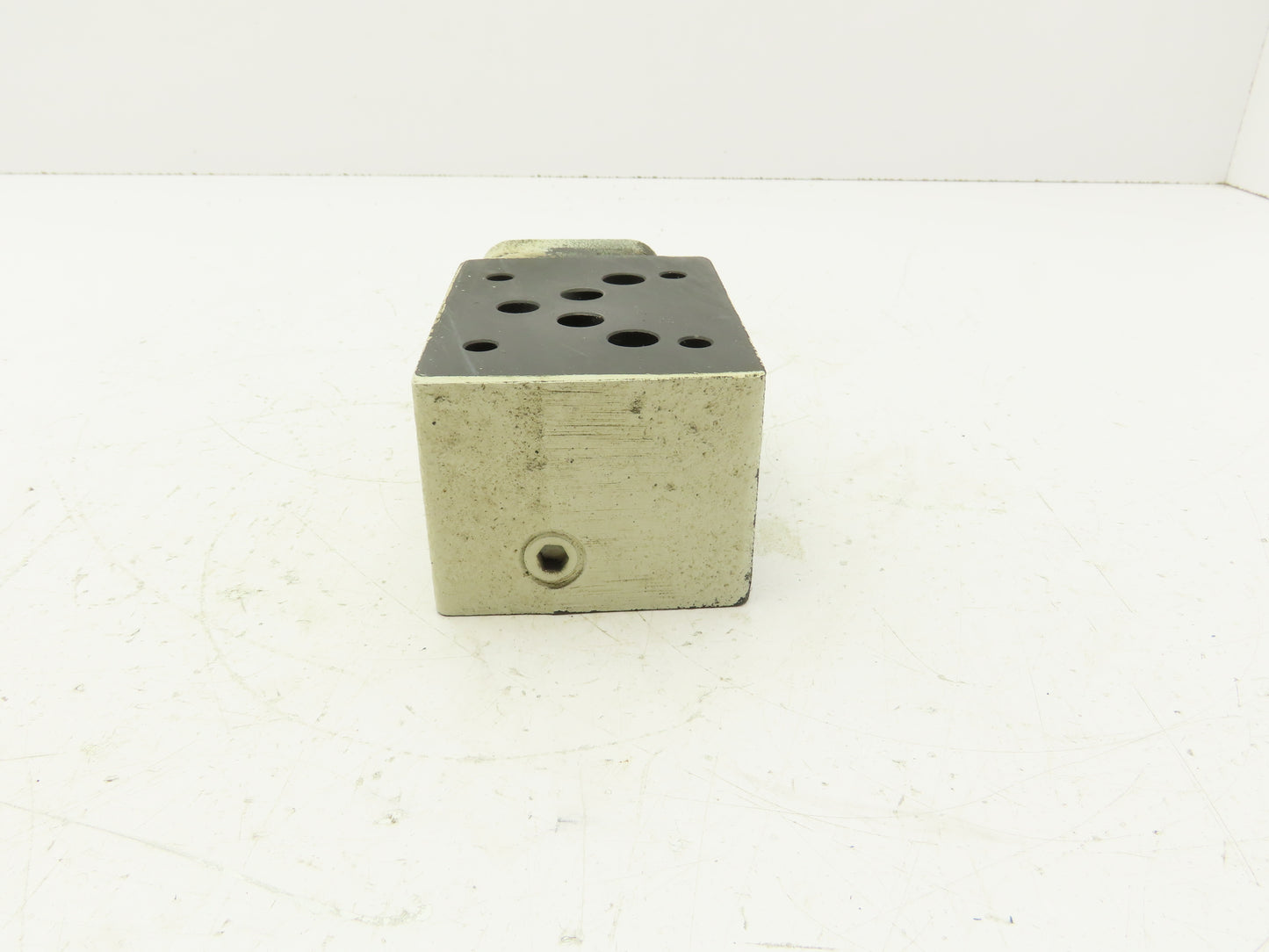 Yuatsuseiko Oilic CM-03-A0.4-T50 Modular Check Valve