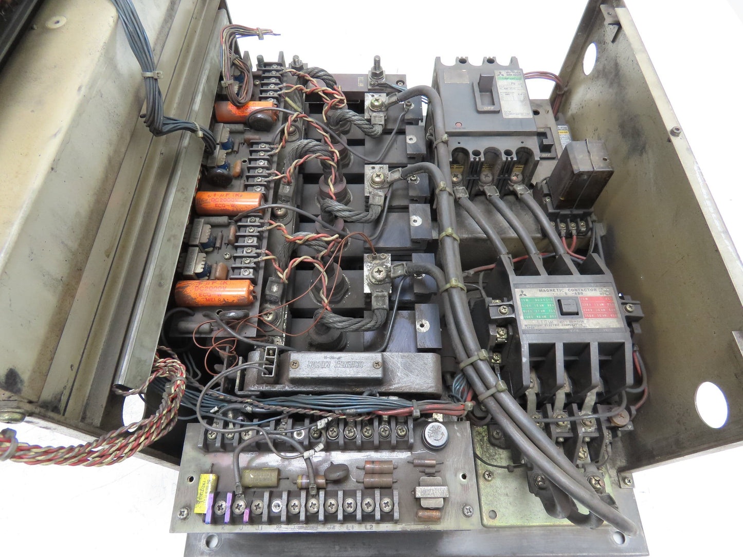 Mitsubishi DL-SCZ Spindle Controller 200V 75A No Fuse Breaker For CNC 3PH