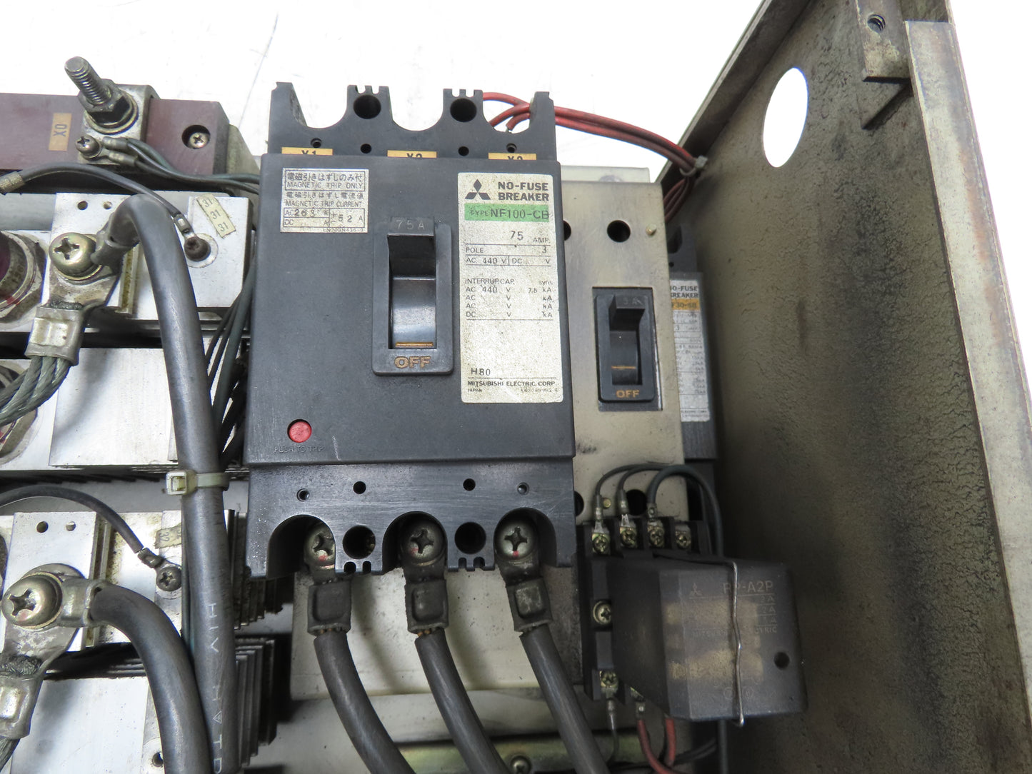 Mitsubishi DL-SCZ Spindle Controller 200V 75A No Fuse Breaker For CNC 3PH