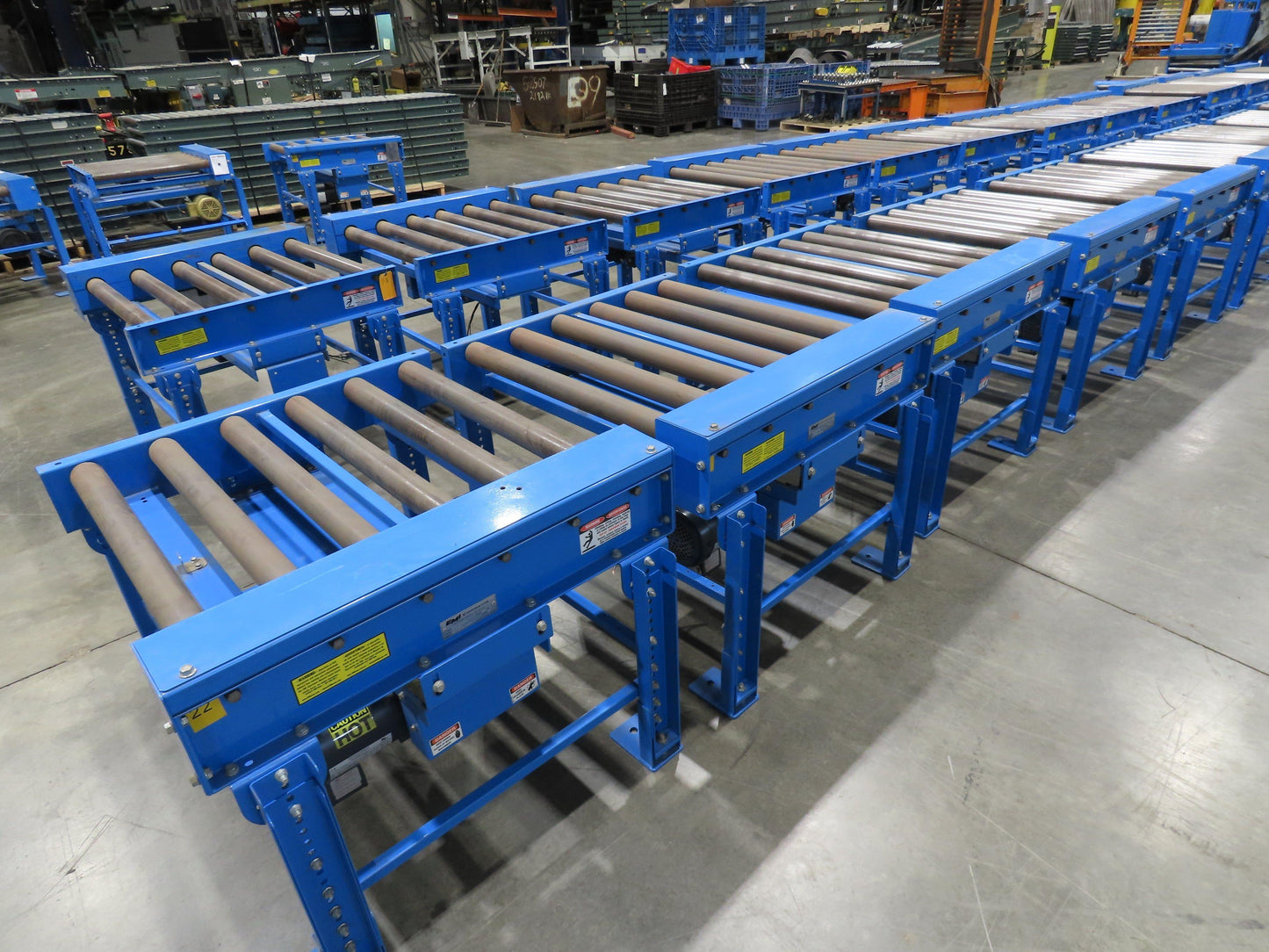 EMI 38"W x 36"L Chain Drive 2.5" Live Power Roller Conveyor 31"BF .33Hp 460V 3PH