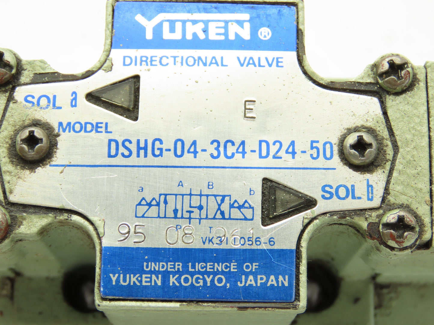 Yuken DSHG-04-3C4-D24-50 Directional Control Solenoid Valve 24VDC