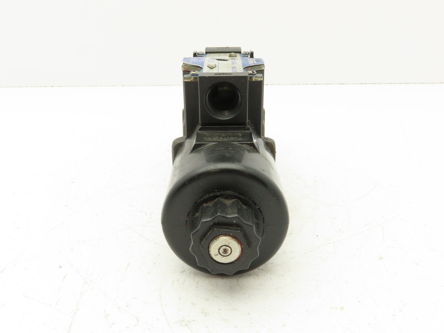 Yuken DSG-03-3C12-D24-50 Directional Control Solenoid Valve 24VDC