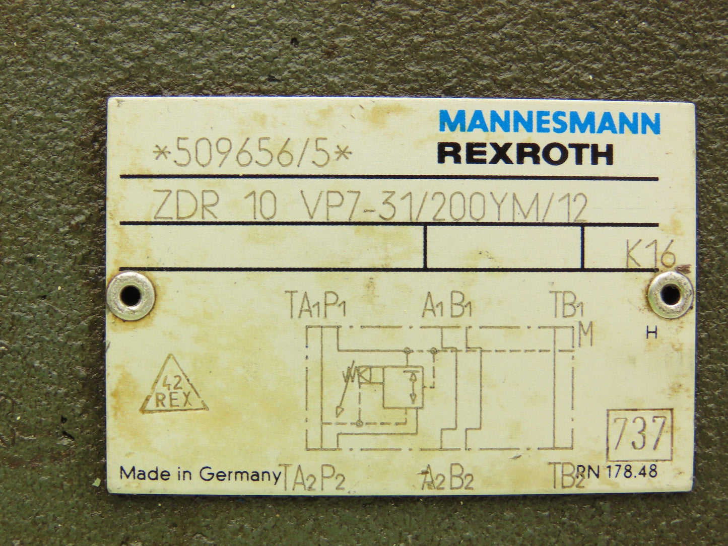 Rexroth ZDR 10 VP7-31/200YM/12 Pressure Reducing Sandwich Valve Pilot Operated
