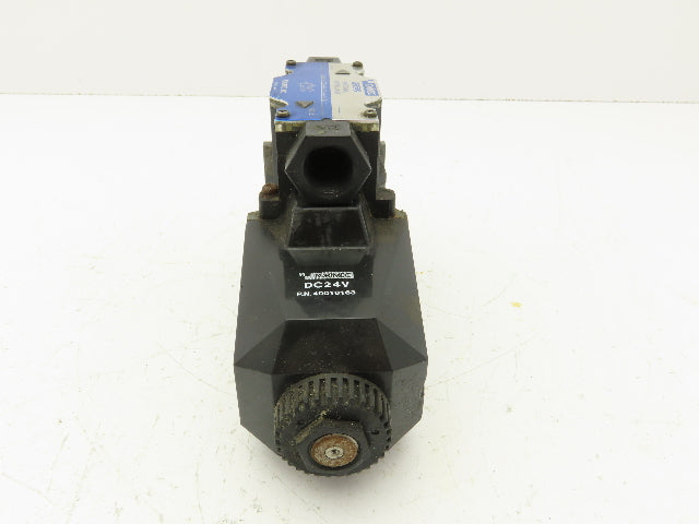 Tokimec Vickers DG4V-5-22A-M-P7L-H-6-30 Directional Control Solenoid Valve 24VDC