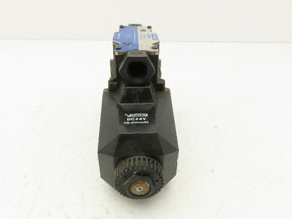 Tokimec Vickers DG4V-5-22A-M-P7L-H-6-30 Directional Control Solenoid Valve 24VDC