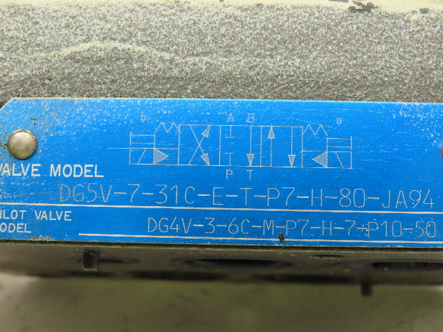 Tokimec Vickers DG5V-7-31C-E-T-P7-H-80-JA94 Directional Control Solenoid Valve
