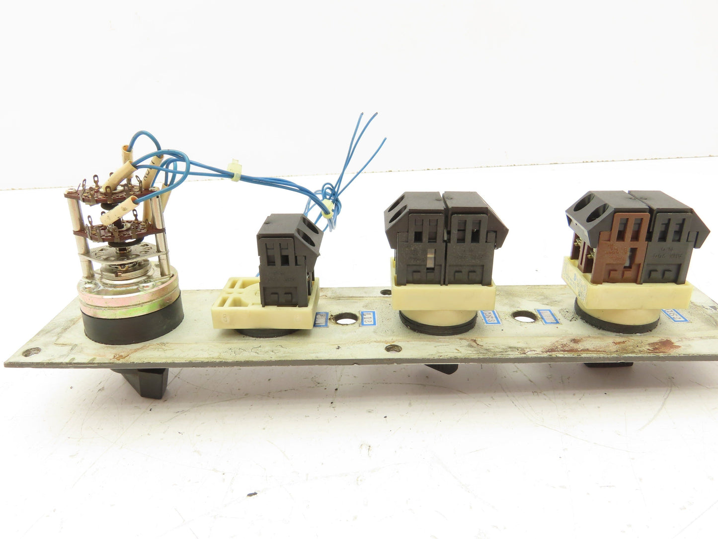 Mazak 31576015931 Tailstock Spindle Control Panel Selector Switch Slant Turn 30