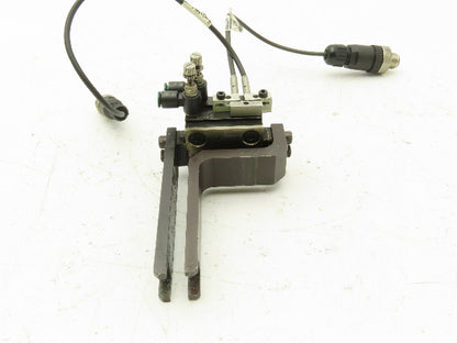 PHD GRS33-1-27x7-CU Pneumatic Parallel 2-Finger Gripper Cylinder 7mm Jaw Travel