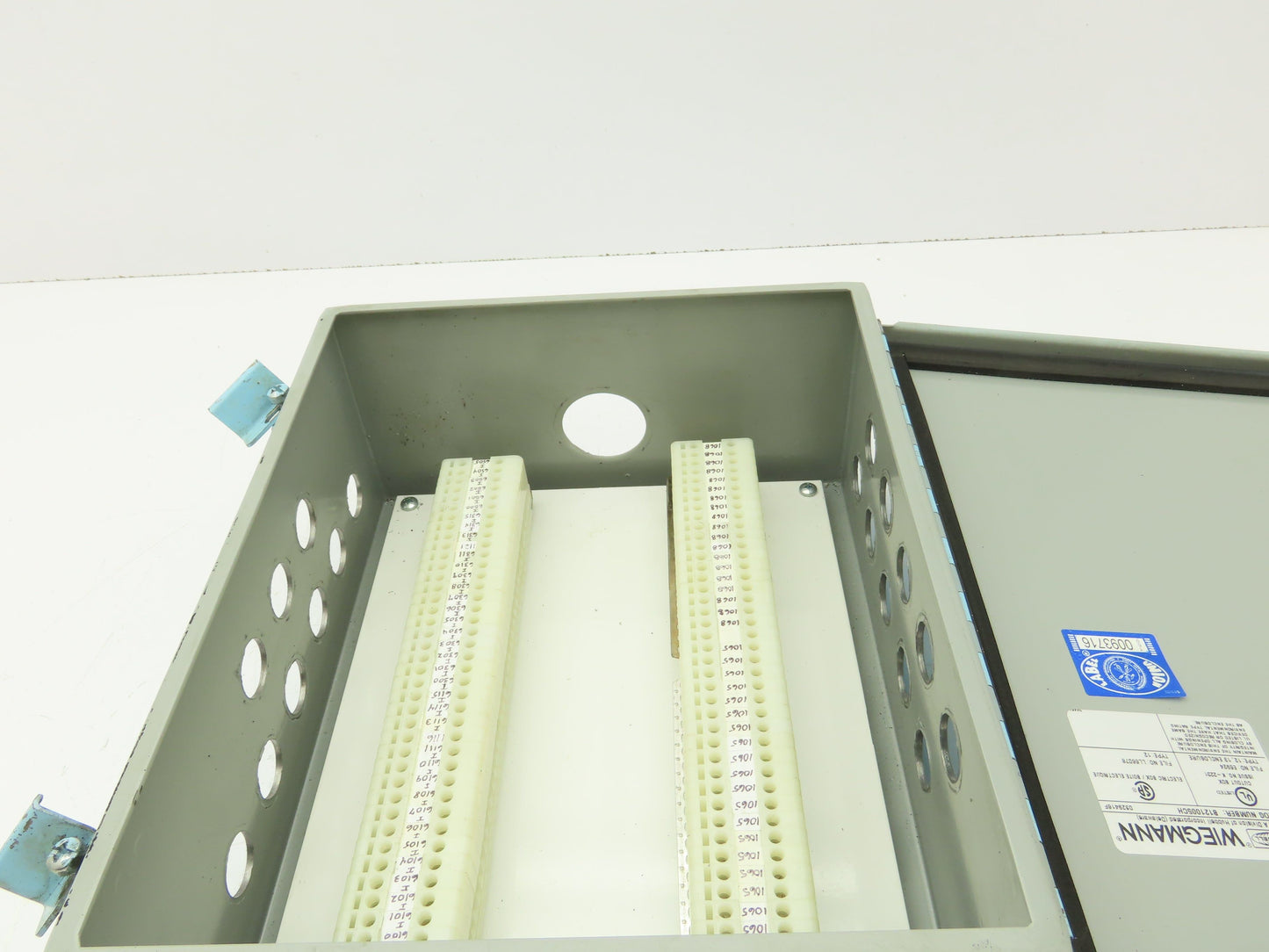 Wiegmann B121005CH Electrical Enclosure Box with 1492-H Terminal Blocks 12x10x5"