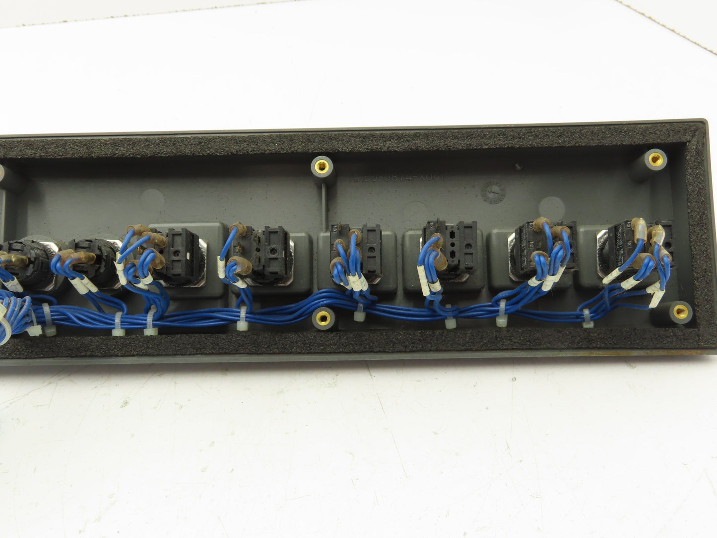 Fanuc A05B-2400-C001 R-J3 System Pushbutton Control Panel Unit