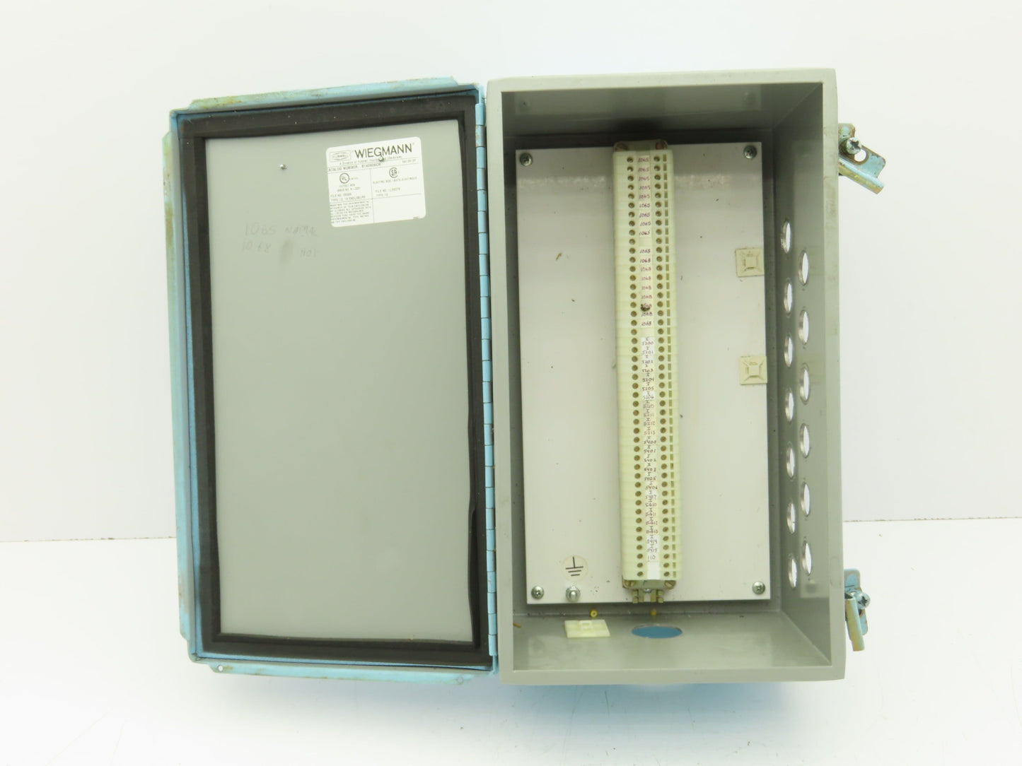 Wiegmann B140806CH Electrical Enclosure Box with 1492-H Terminal Blocks 14x8x6"