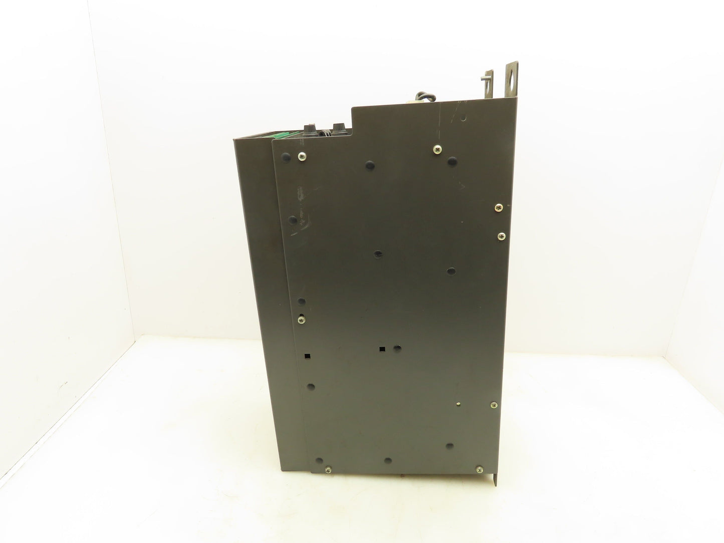 Allen Bradley 1391B-ESAA22-AQB AC Servo Controller Ser D 210V 3Ph 22A 8kw