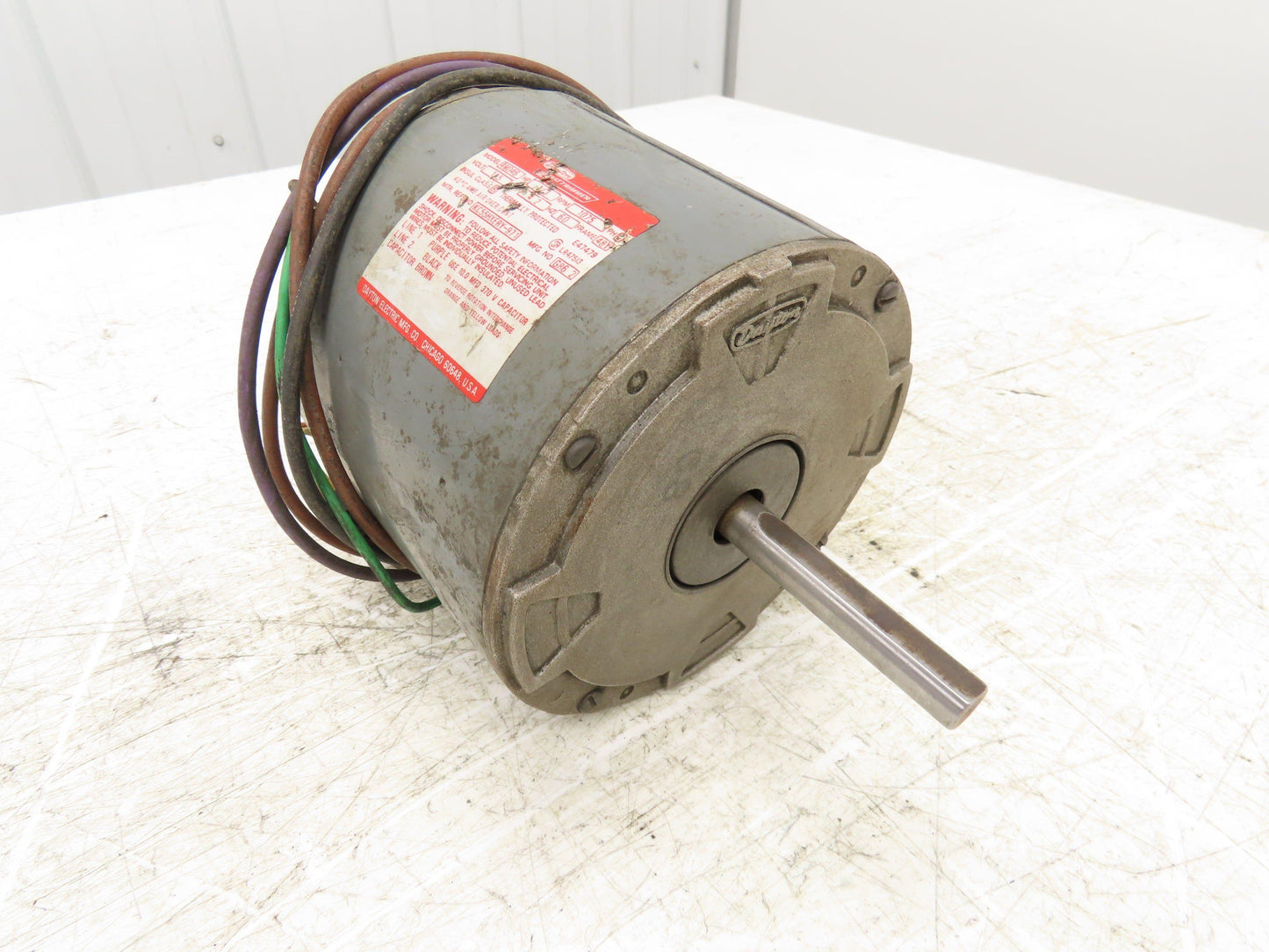 Dayton 4M046 HVAC Fan Motor 1/3Hp 1075 RPM 115V 1PH 48Y Frame 1/2" Shaft