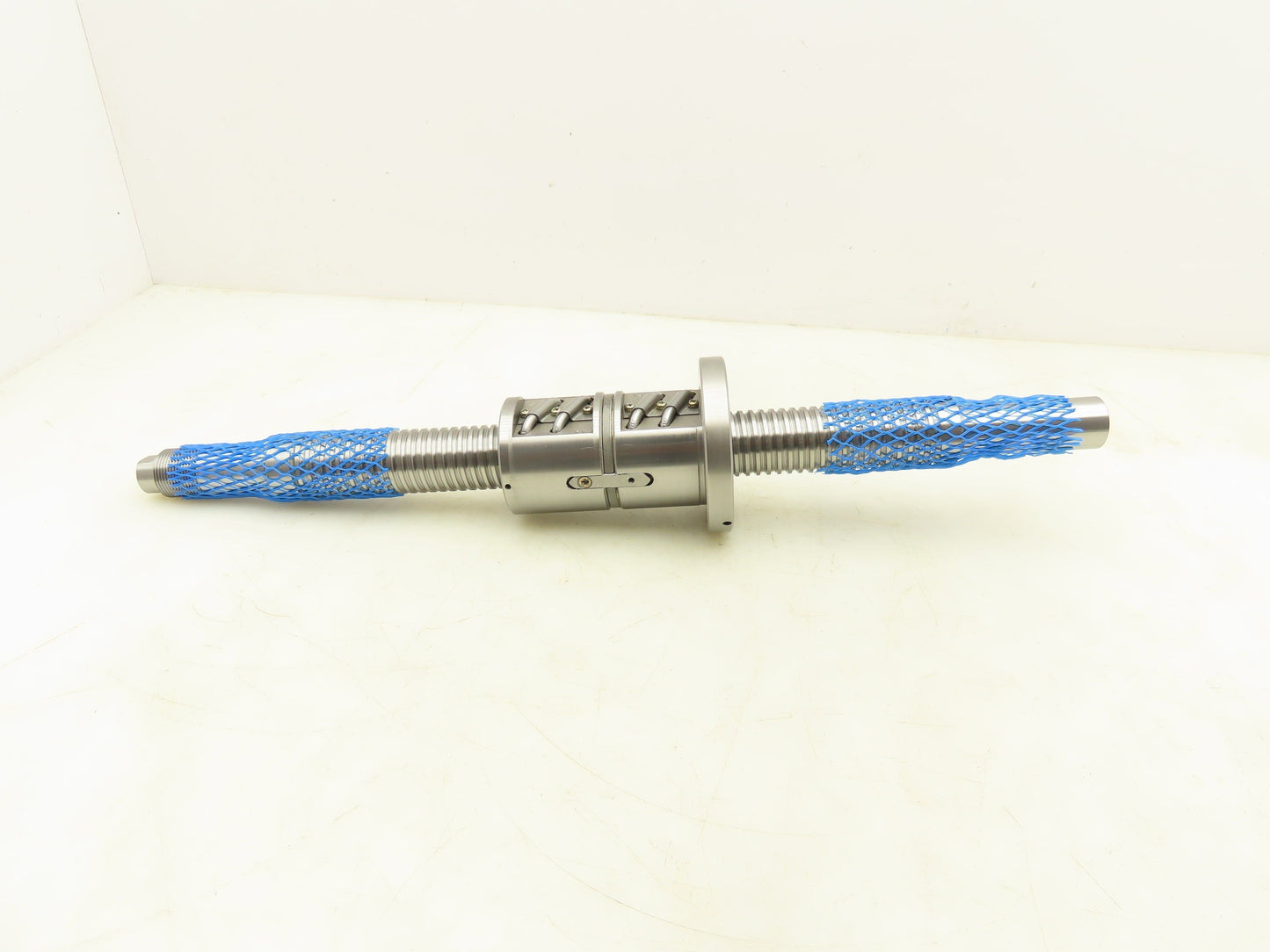 Thread-Craft W3203-176D-C2Z Ball Screw 32mm Dia 5mm RH Lead 467mm OAL 18.3"