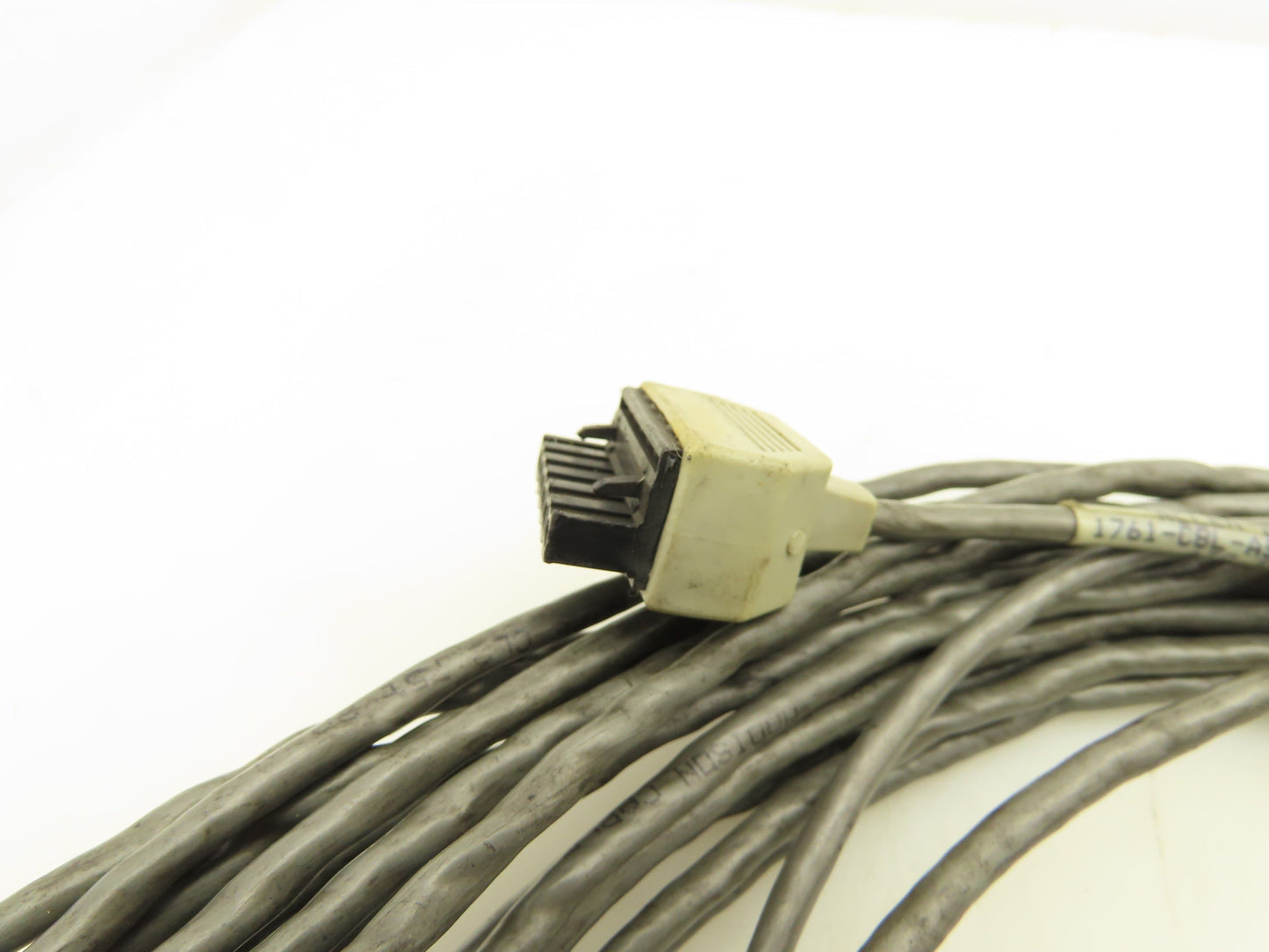 Allen Bradley 1761-CBL-AS09 Communication Cable AIC to SLC