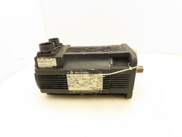 Allen Bradley 1326AB-B410G-21 AC Servo Motor 1kw 5000 RPM 460V 3PH