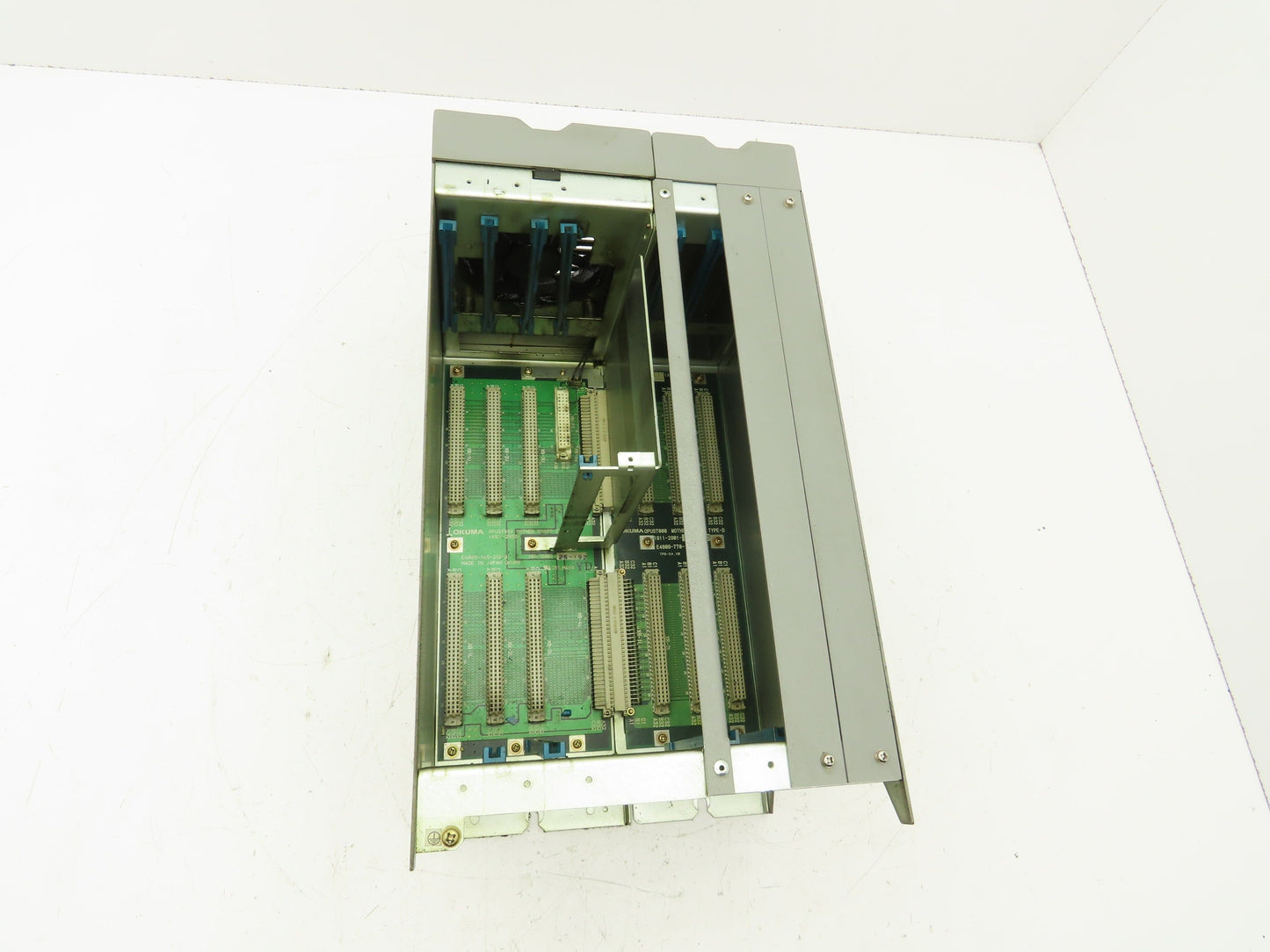 Okuma E7191-090-007 Opus7000 Docking Compact Rack PLC Chassis w/Motherboards