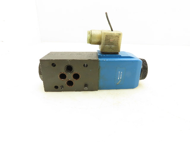 Vickers DG4V-3-7A-M-U-H7-60 Hydraulic Directional Solenoid Valve 24VDC