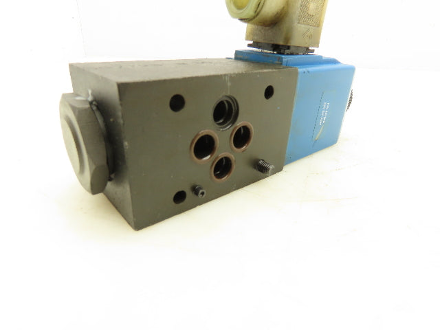 Vickers DG4V-3-7A-M-U-H7-60 Hydraulic Directional Solenoid Valve 24VDC