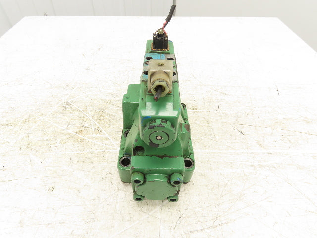 Vickers DG5S-8-2C-T-M-U-HL7-40 Directional Control Solenoid Valve 24VDC