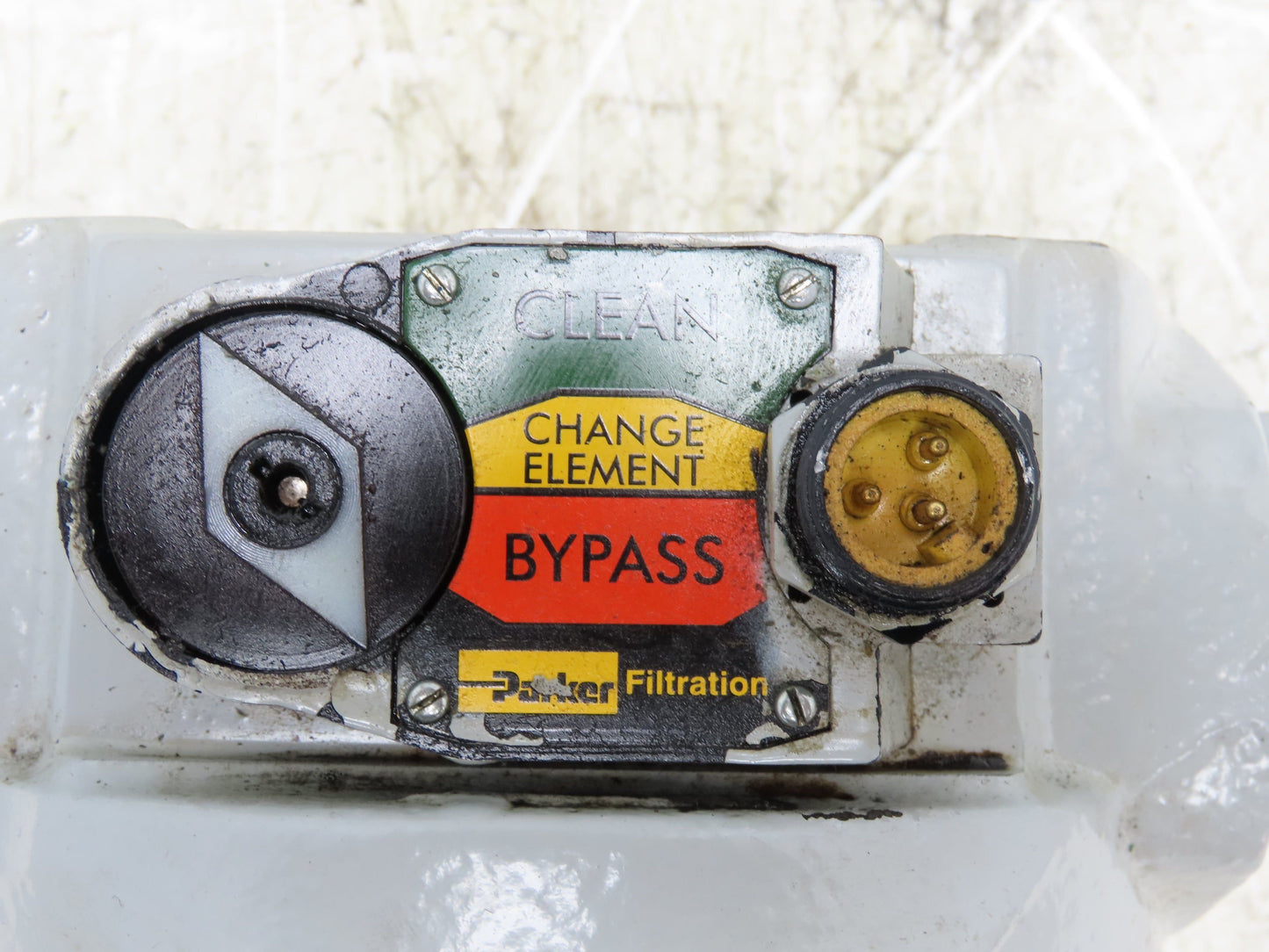 Parker 61P 03B Tell Tale Hydraulic Filter with Indicator 6000 PSI SAE