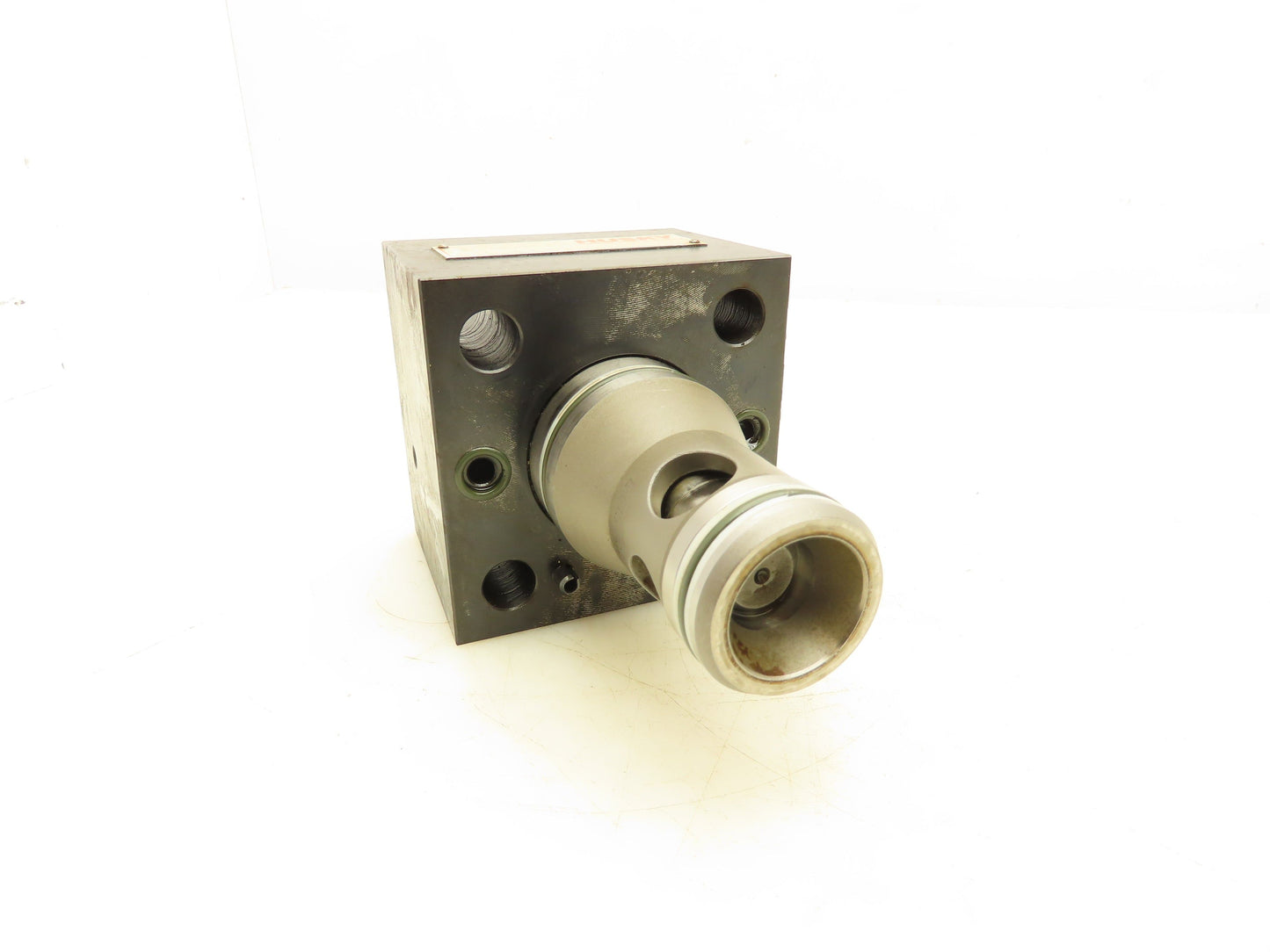 Husky Moog CCE25A6RH3X Hydraulic Slip-In Cartridge Valve