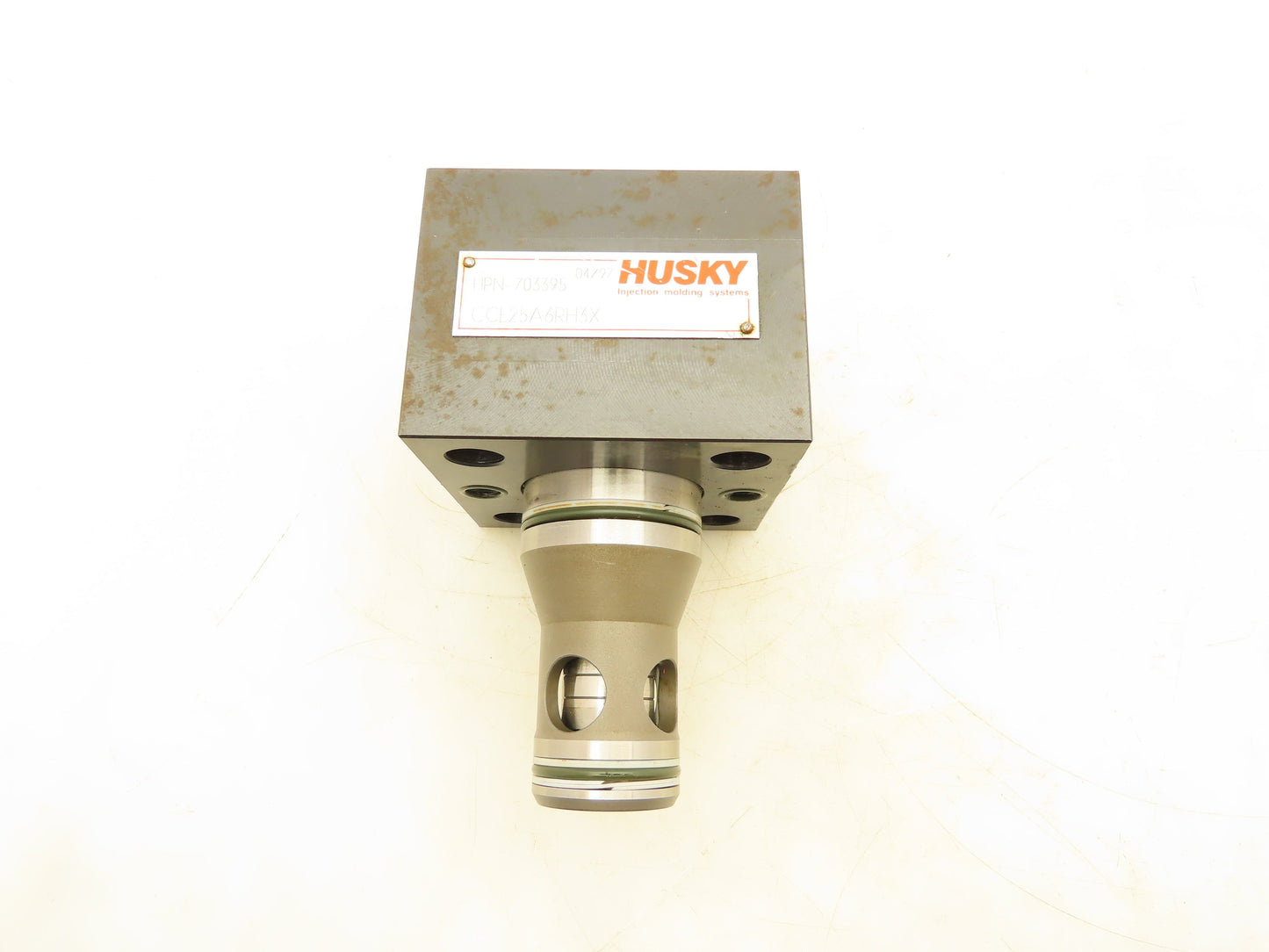 Husky Moog CCE25A6RH3X Hydraulic Slip-In Cartridge Valve