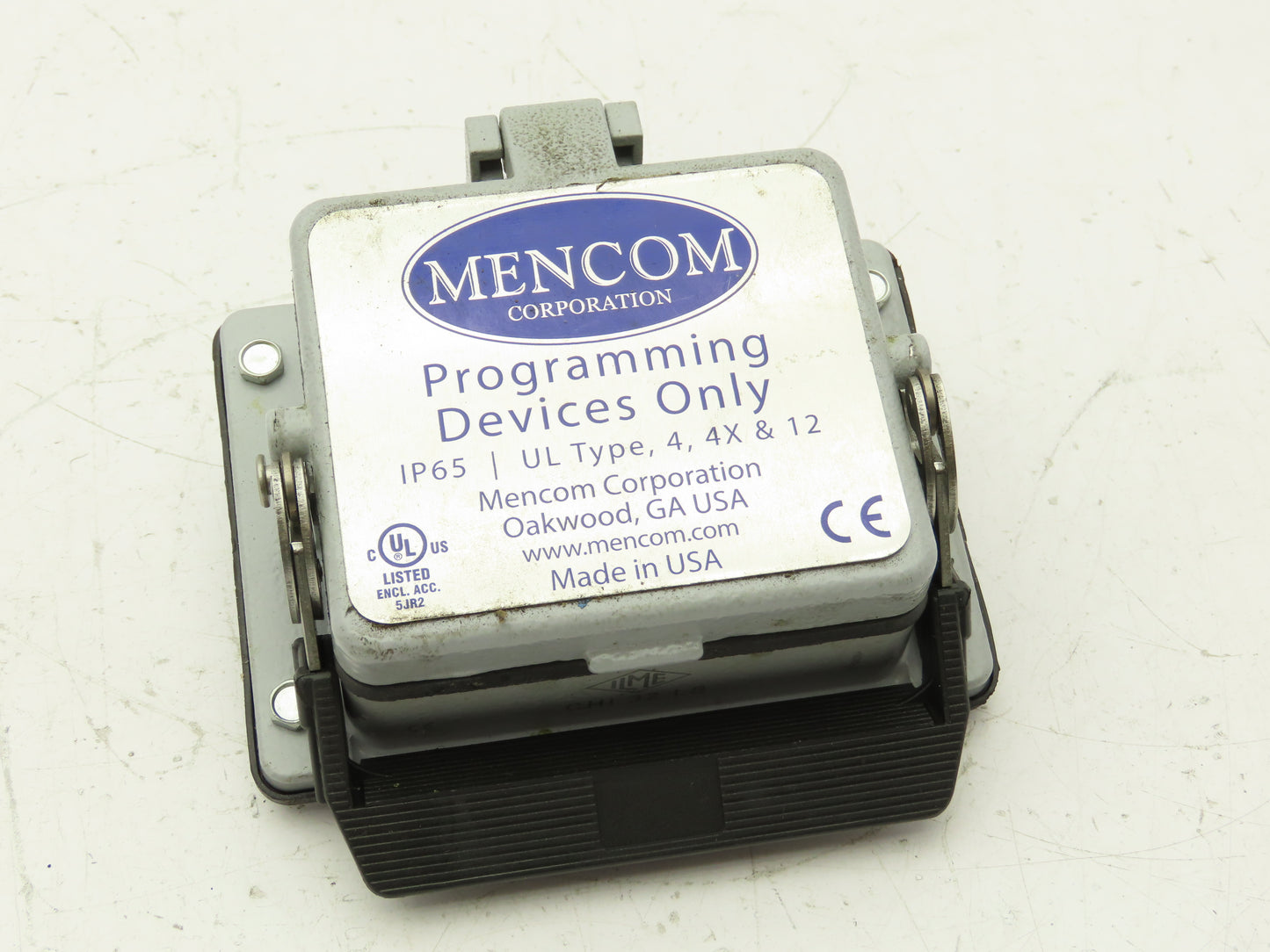 Mencom DP-2RJ45-32 Panel Interface Connector Duplex Outlet 15A 125V