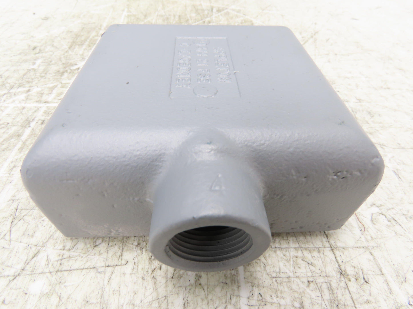 Appleton FS-2-75 FS Device Box 2 Gang 3/4" Shallow Malleable Iron Lot Of 2