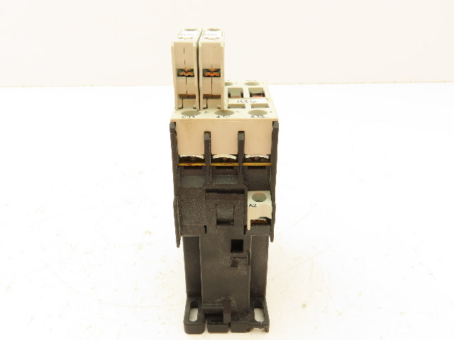 General Electric CL25D300T Contactor Relay 24V Coil