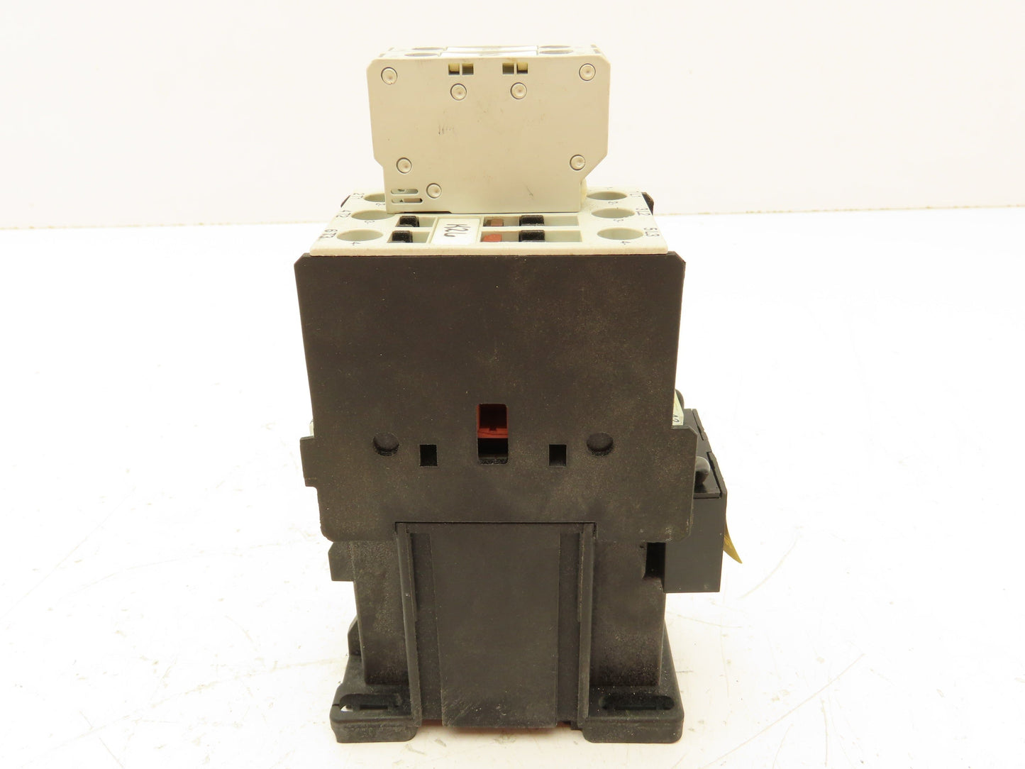 General Electric CL25D300T Contactor Relay 24V Coil