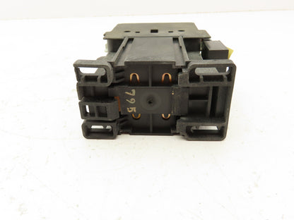 General Electric CL25D300T Contactor Relay 24V Coil