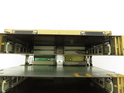 Siemens 6ES5 700-3LA12 Simatic PLC Slot Rack Chassis w/Adaptor Casing