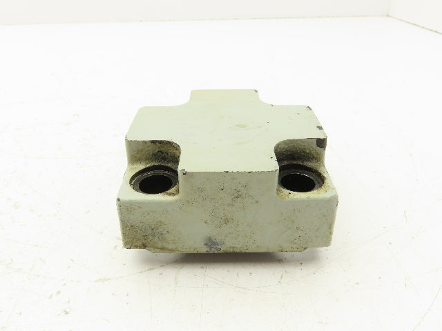 Vickers CVCS-25-N-S2-10 Slip-In Cartridge Valve Cover